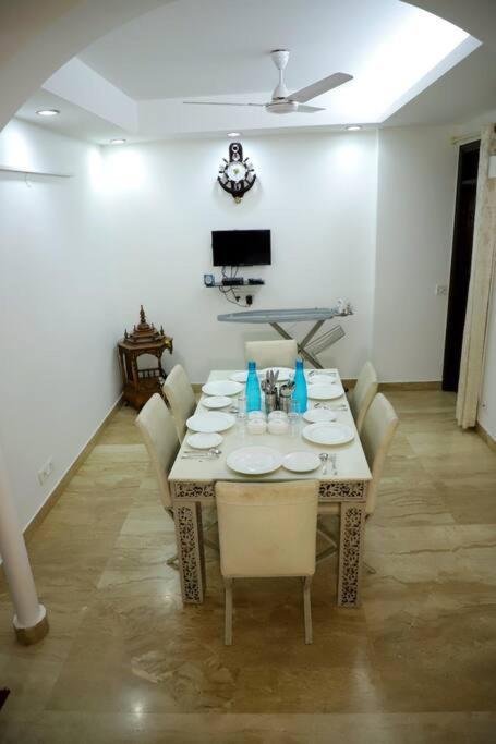 Appartement Fortune Service 3bhk,j-215 Saket